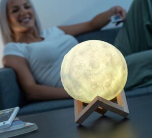 Kaunis 3D KUULAMP valge led värvituledega 14 cm