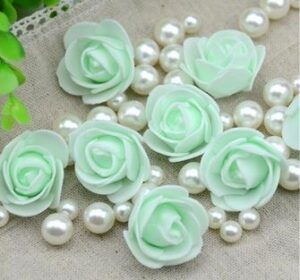 Vahtplast lilled 3 cm 10 tk heleroheline