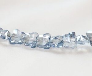 Liblika kujulised klaaspärlid 6x8 mm 10 tk sinakad