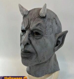 Mask Kurat hall