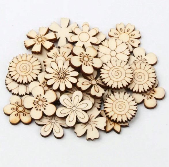 Puidust lillede mix 50 tk pakis 2 cm ja 2,5 cm