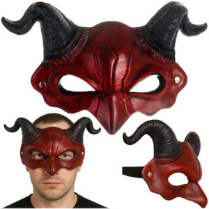 Mask Punane sarvedega