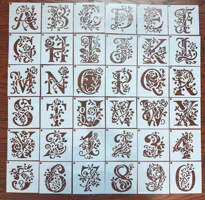 Šabloonid 36 tk tähed ja numbrid 10x10 cm